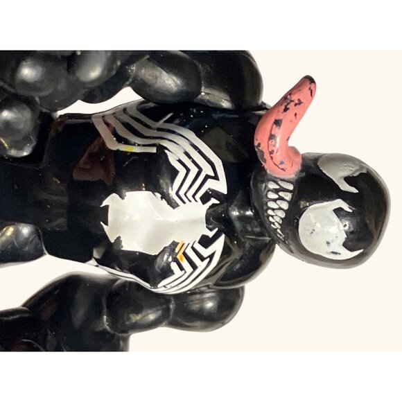 Venom Action Figure With Removable Black Suit & Pink Tongue - Picture 3 of 10